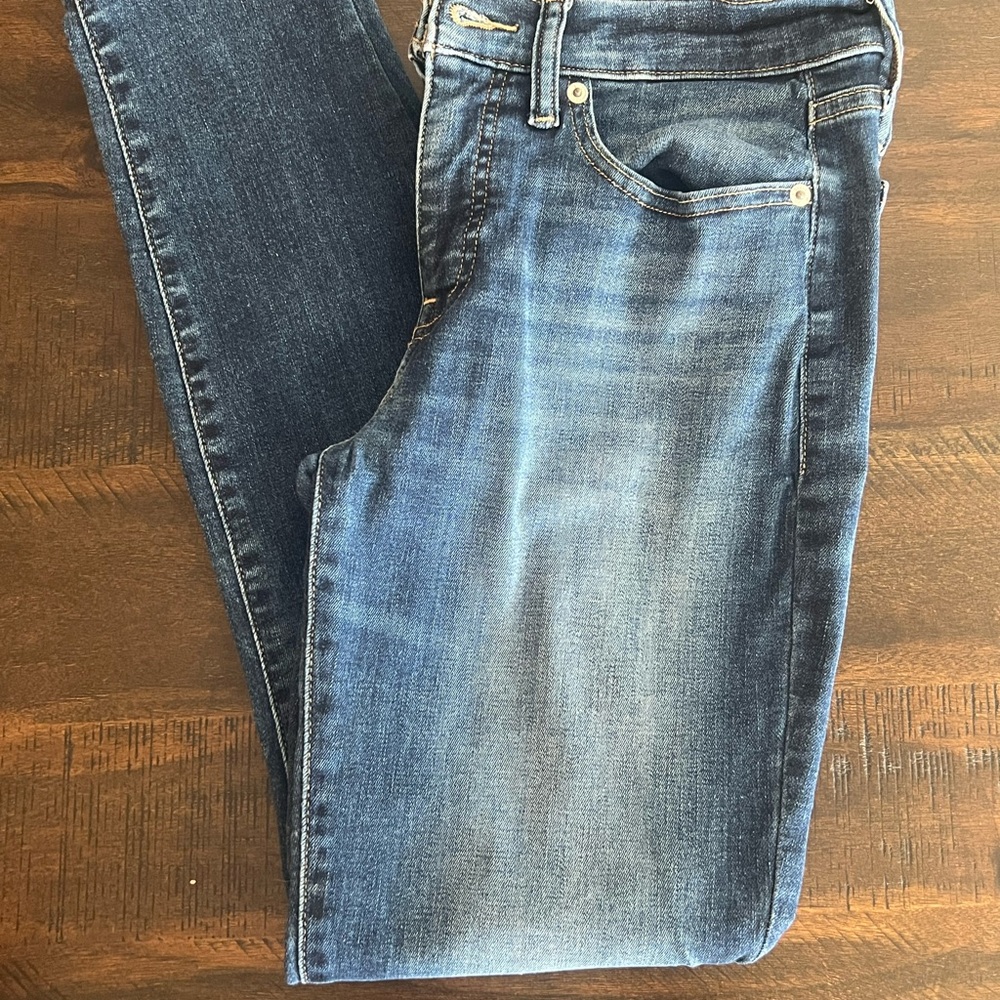 Lucky Jeans Mid Rise Super Skinny Ava